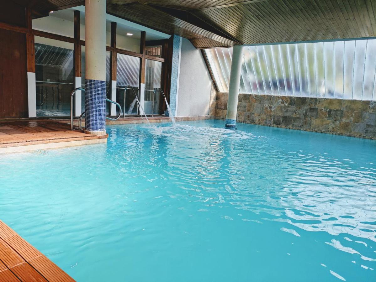 Hotel Ria De Suances Buitenkant foto